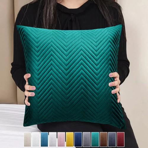 Quilted embossed velvet - embossed,